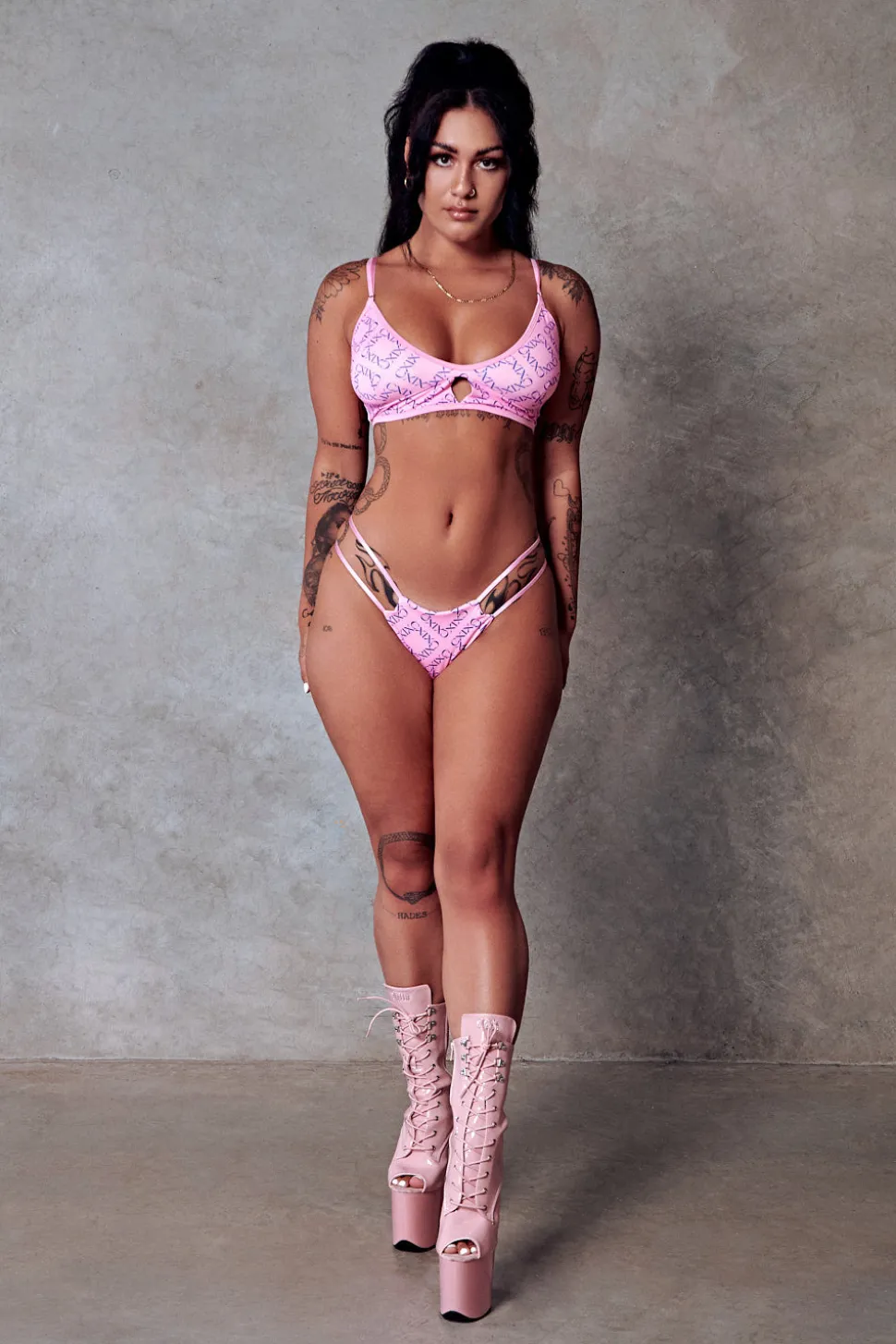Women CXIX Cheeky Bottoms*119 Hi-Rise Thong Bottoms - Pink With Print