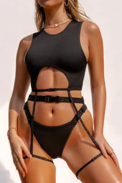 Women CXIX Tees & Tops*Buckle Up Garter Top - Black
