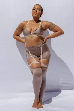 Women CXIX Leggings & Bikers*Confession Garter Leggings - Bronzed